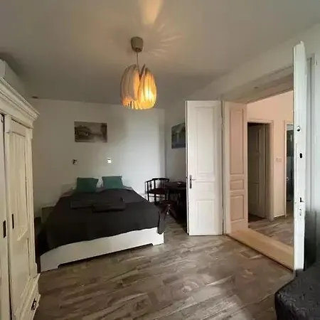 Bardio Birtokhaz - Koerpanorama Apartment